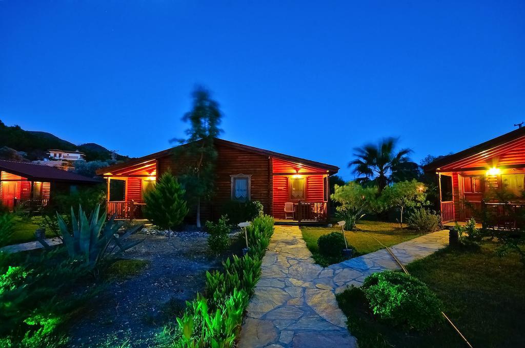 Hayitbuku Ahsapevleri Guest House Mesudiye  ภายนอก รูปภาพ