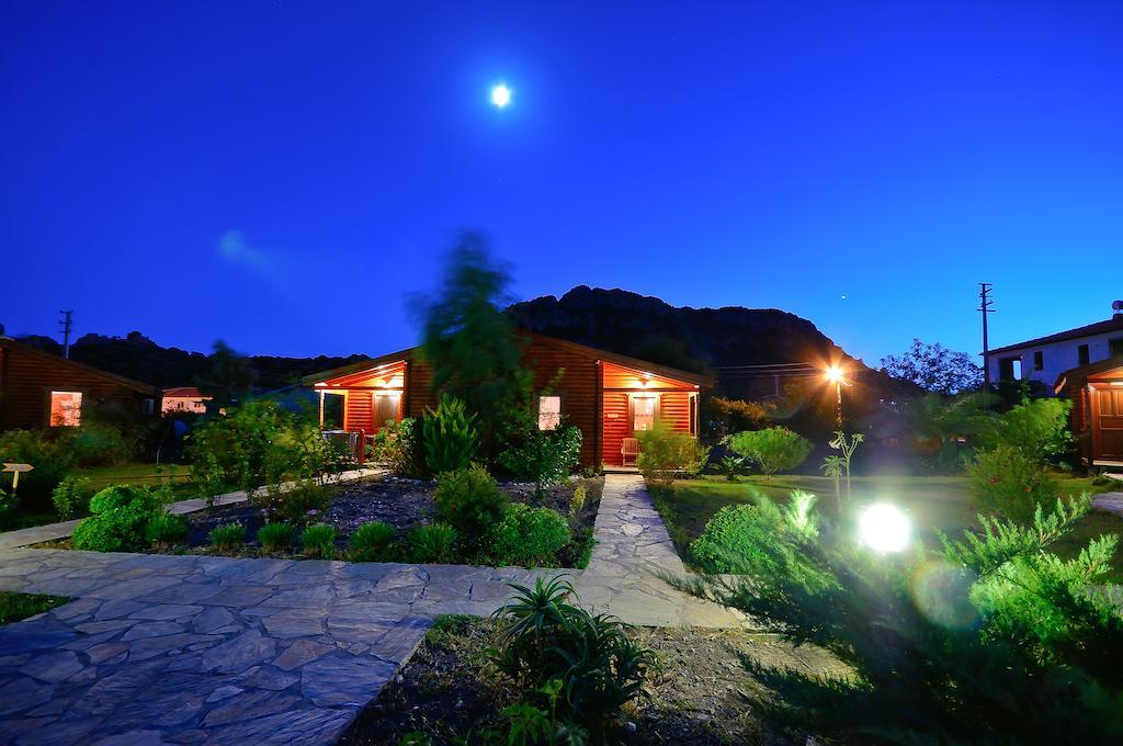 Hayitbuku Ahsapevleri Guest House Mesudiye  ภายนอก รูปภาพ